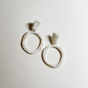 White Dangles